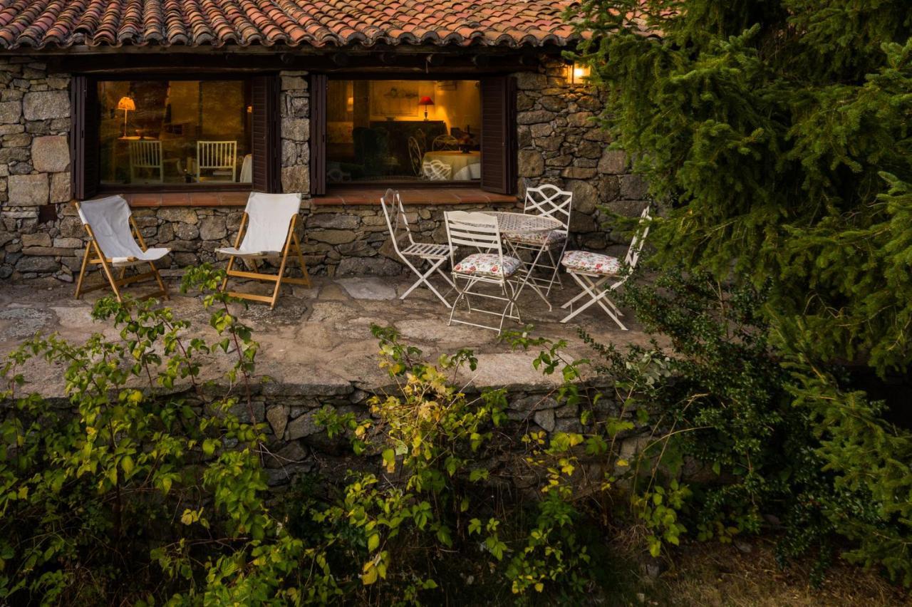 Posada Real La Casa De Arriba Navarredonda Exterior foto